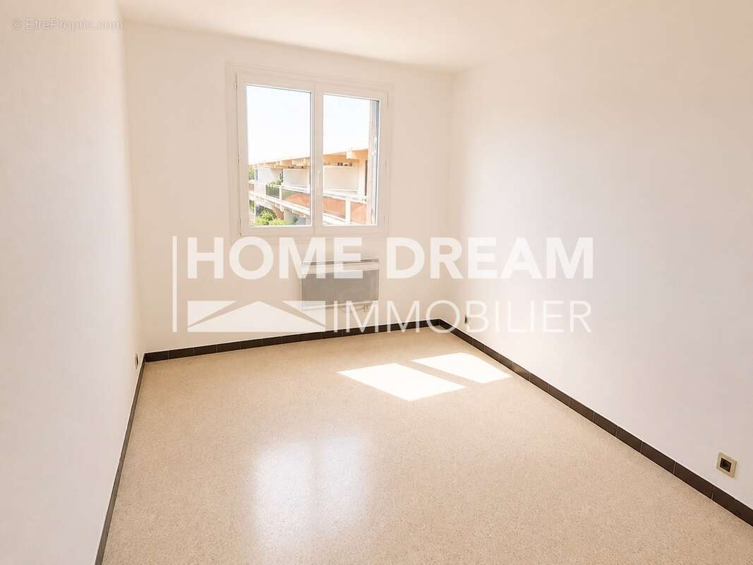 Appartement 73 m² à Toulon  - photo 6