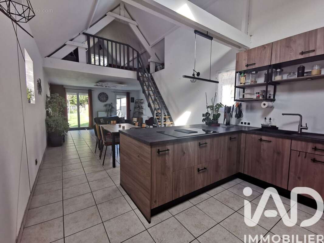 Photo 2 - Maison à ROSNY-SUR-SEINE