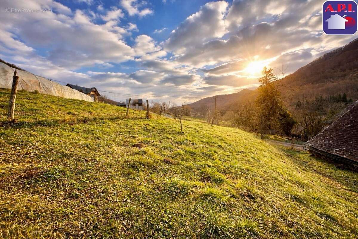 Maison à SAINT-LARY