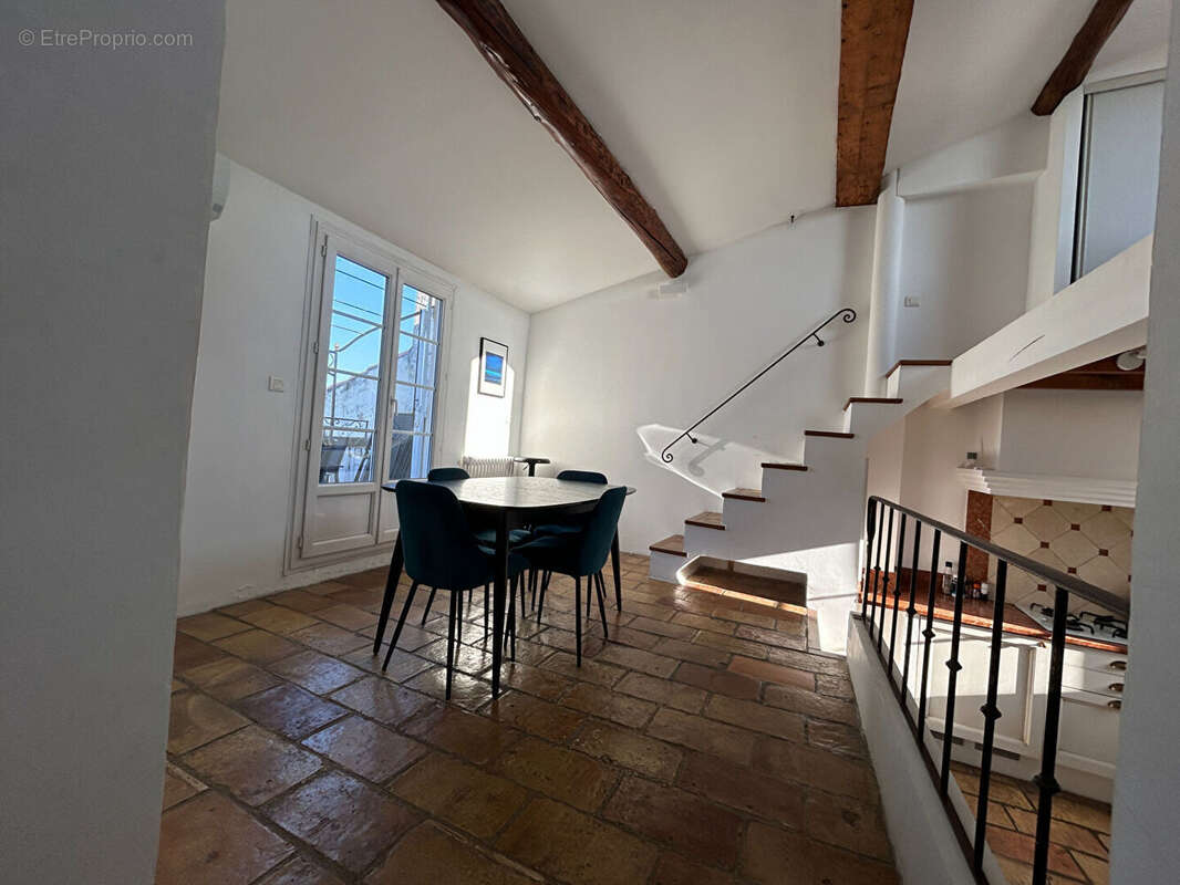 Appartement à AIX-EN-PROVENCE