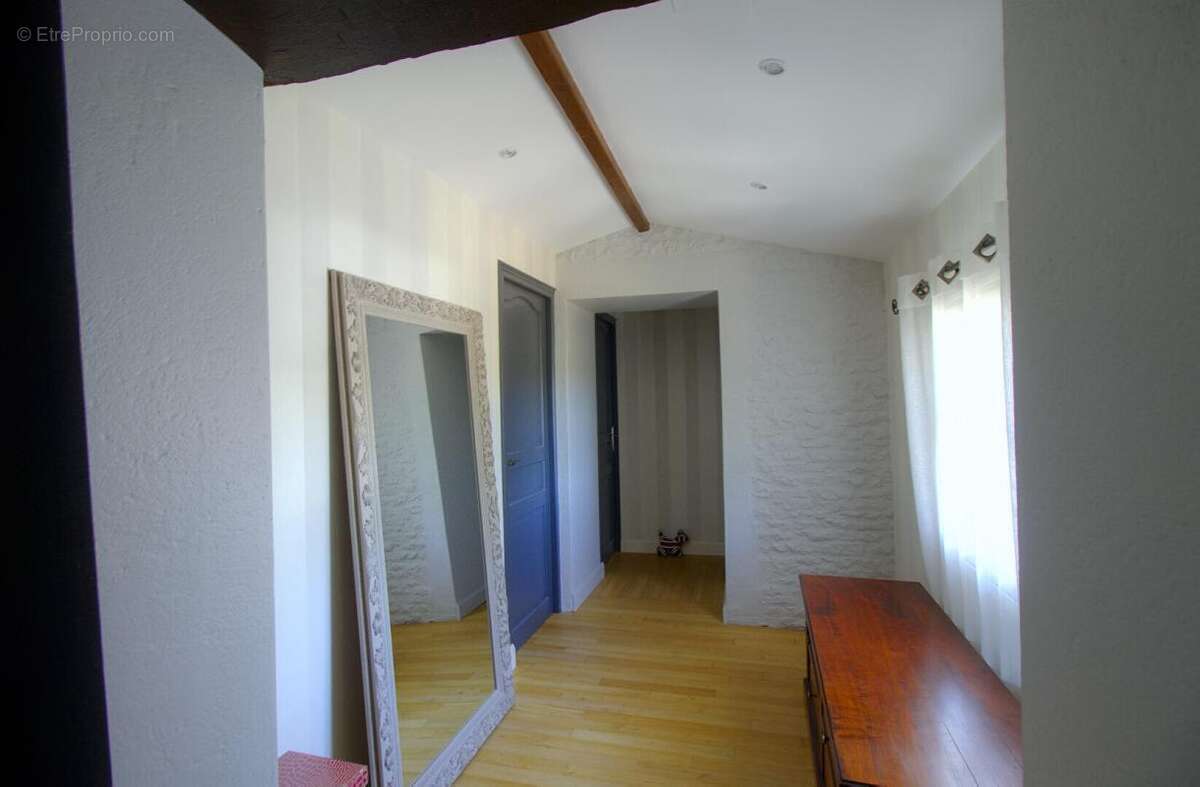 Maison Sainte Ouenne 6 pièce(s) 199 m2 - photo 11