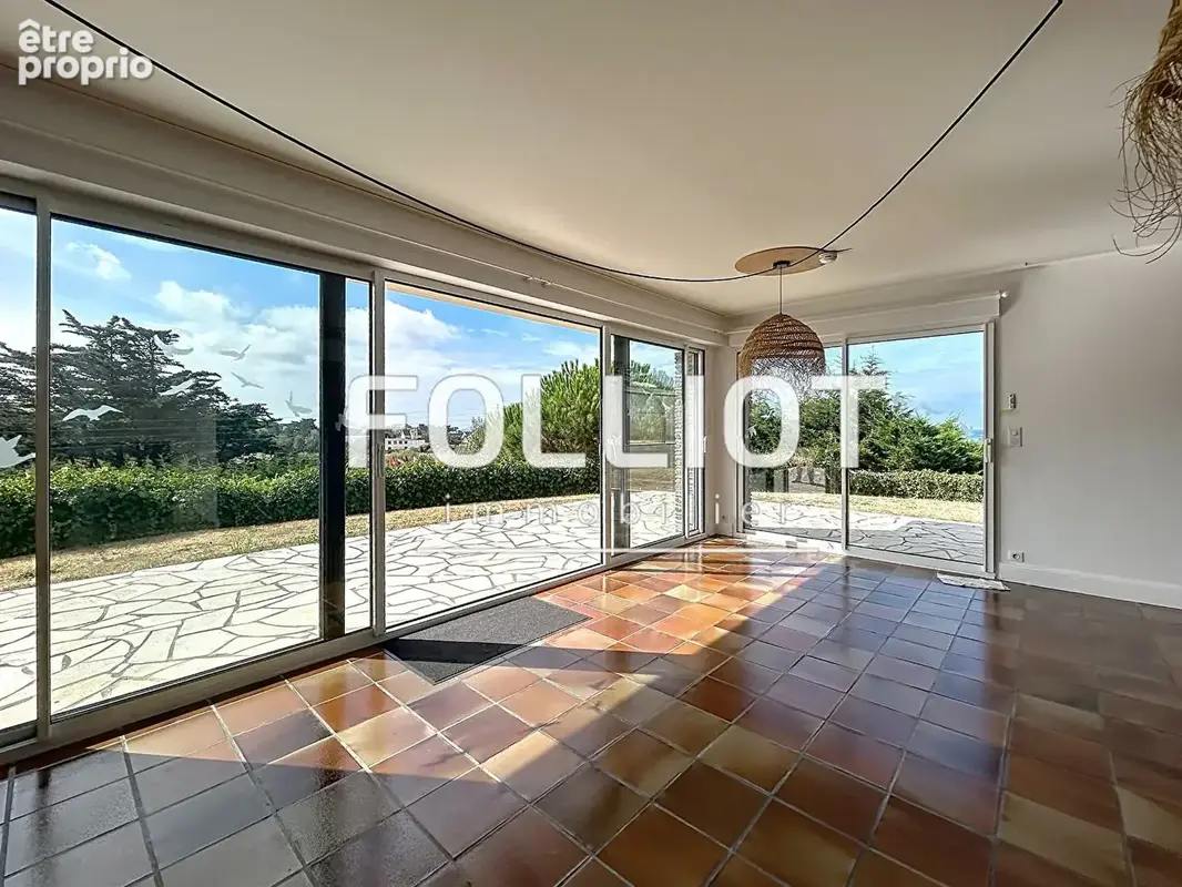 Maison d'exception à vendre à Granville avec vue mer et piscine 50400 - photo 3