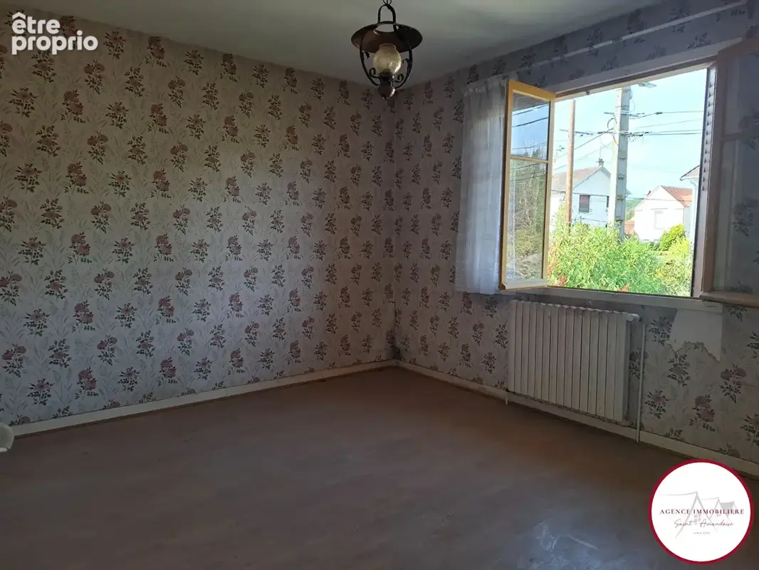 Maison Saint Amand Montrond 11 pièce(s) - photo 8