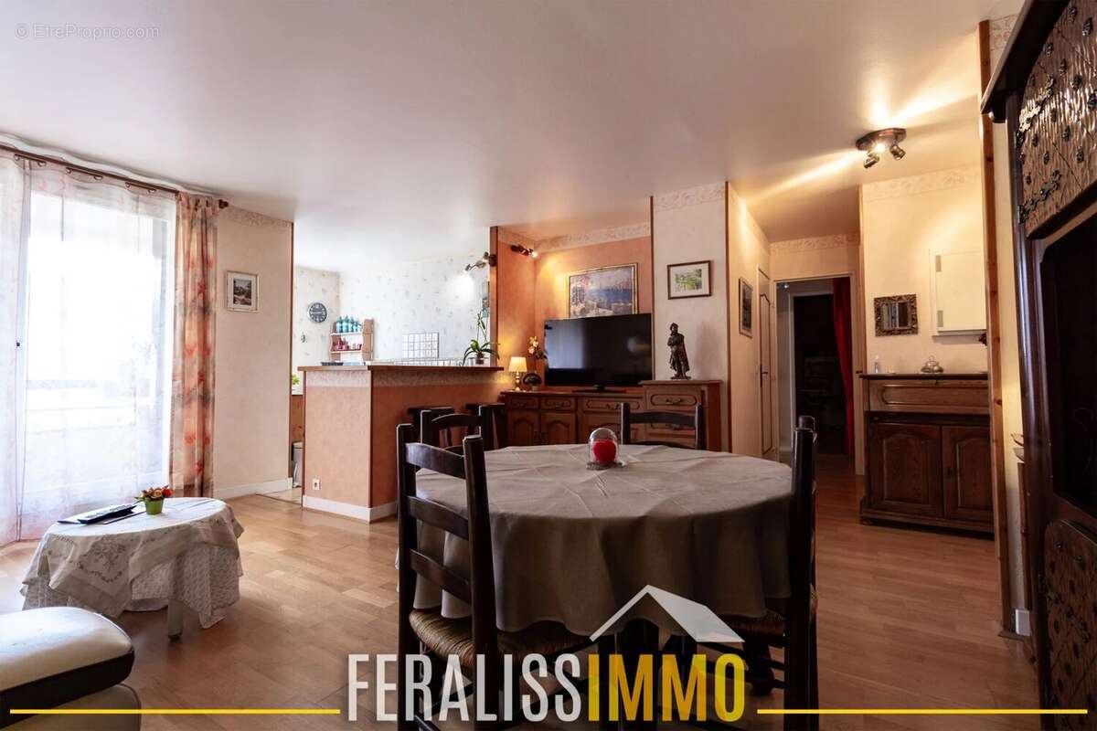 Appartement à ERAGNY