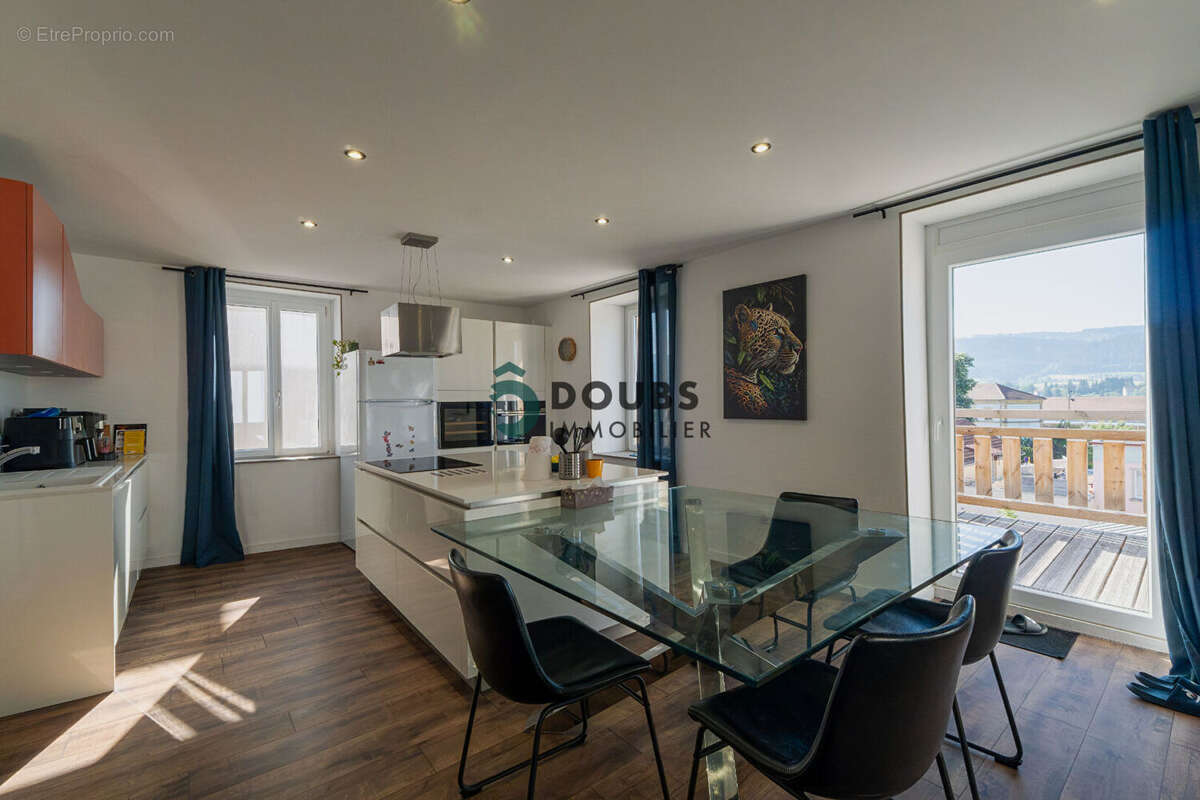 Appartement à MORTEAU