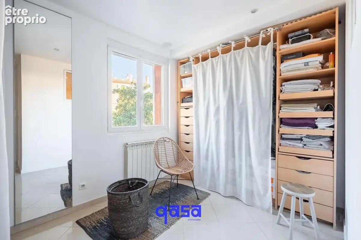 Grand T3 Endoume / Saint-Victor 84m2 - photo 9