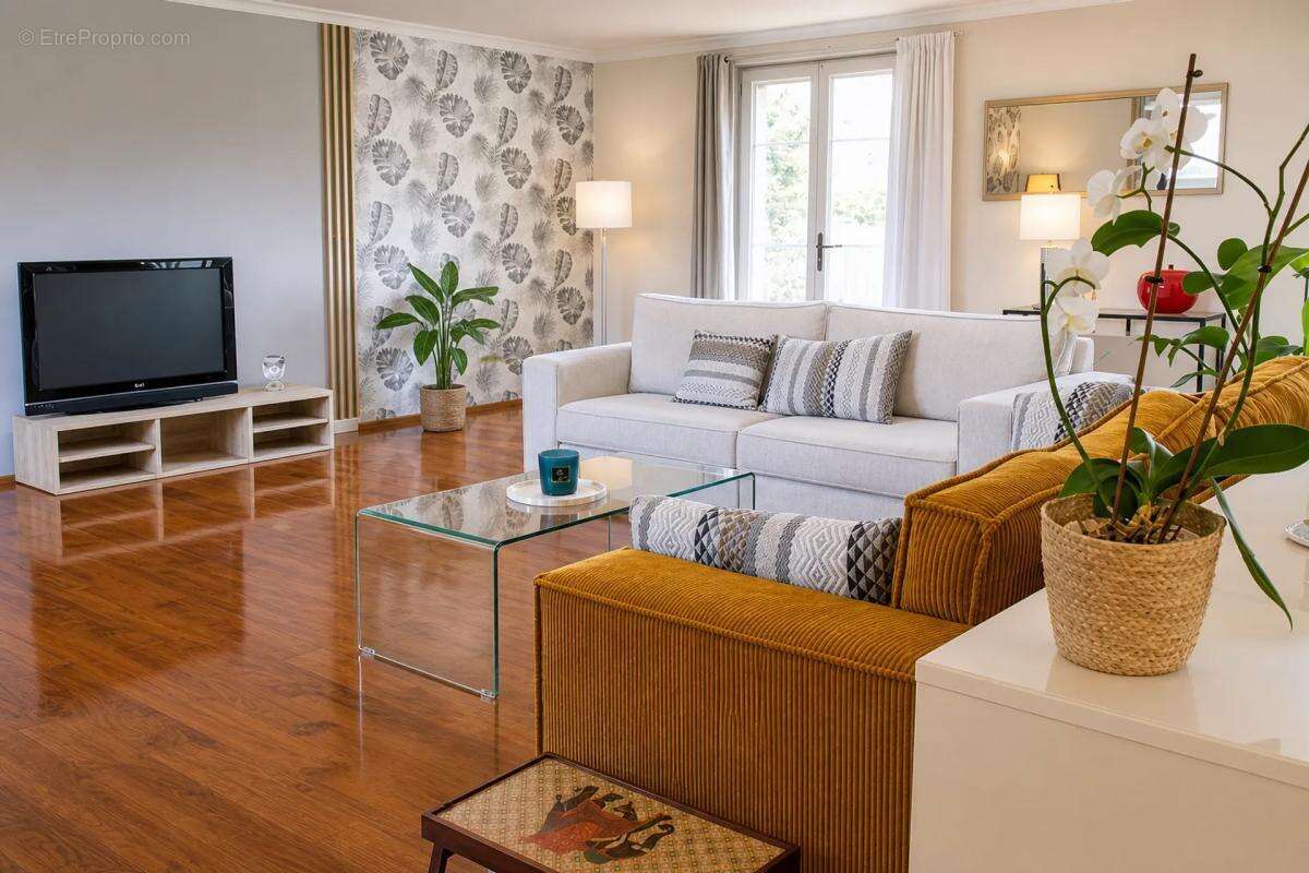 Appartement à SAINT-MEARD-DE-GURCON