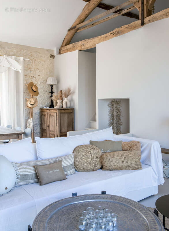 Maison à SAVIGNAC-SUR-LEYZE