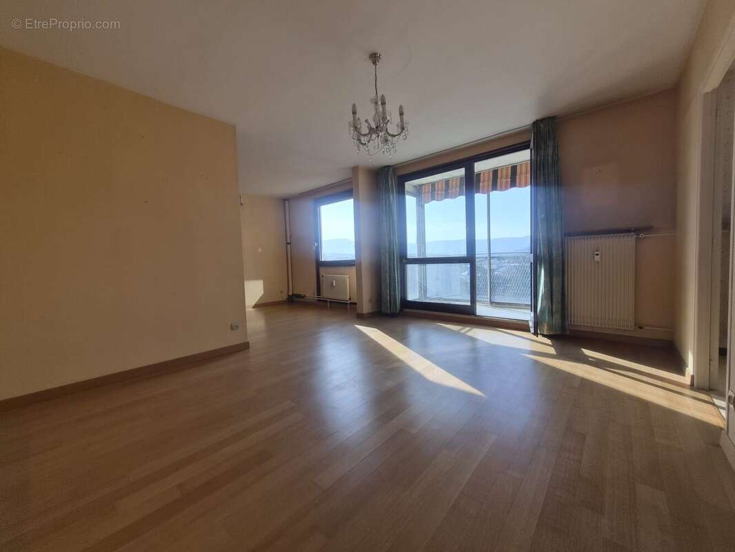 Appartement à BARBY