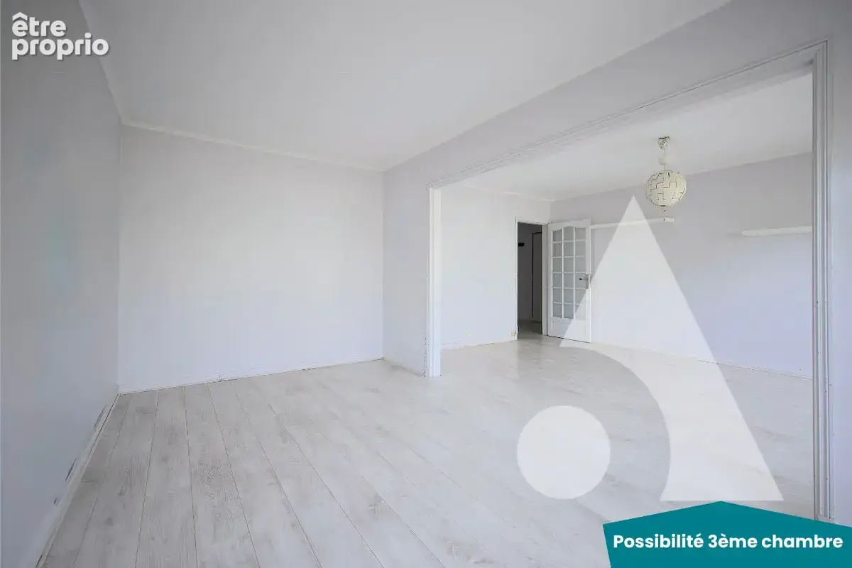 Appartement F4 avec CAVE et BOX FERMÉ secteur Aguado - photo 4