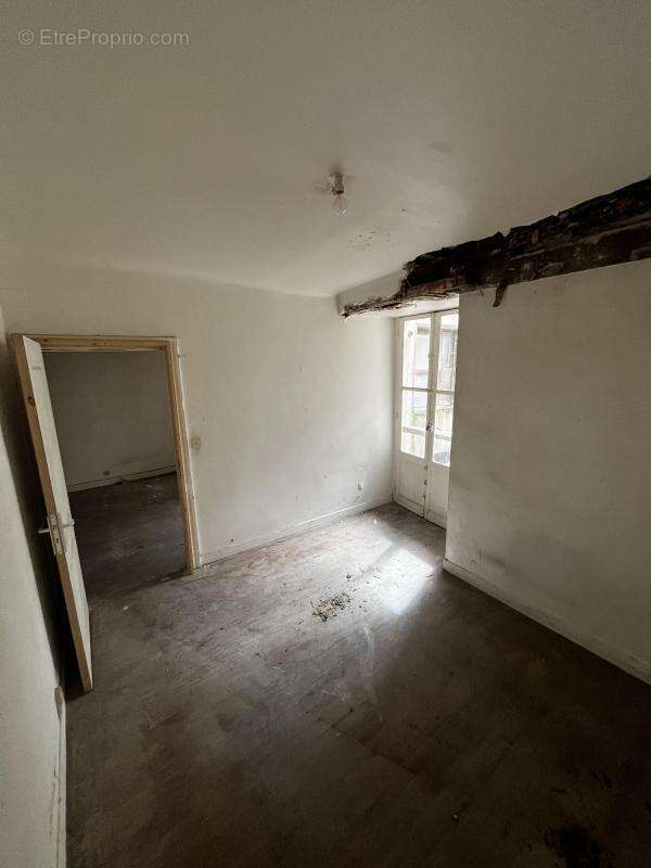 Bayonne hypercentre immeuble 8 appartements 360m² 800 000 - photo 9