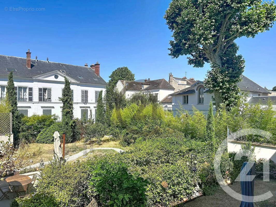 Appartement à FONTAINEBLEAU