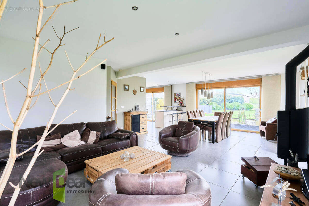 Maison à SARS-ET-ROSIERES