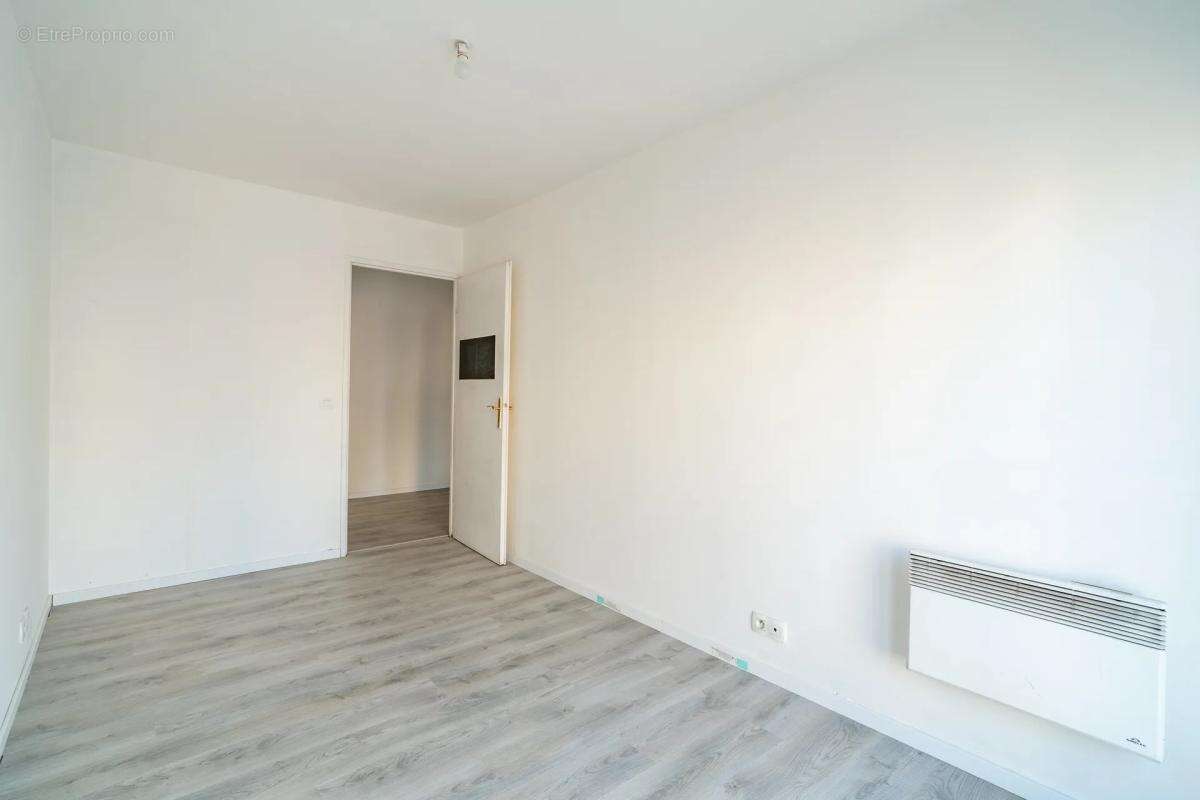 Appartement de 3 pièces de 55 m² à Épinay-sur-Seine - photo 3