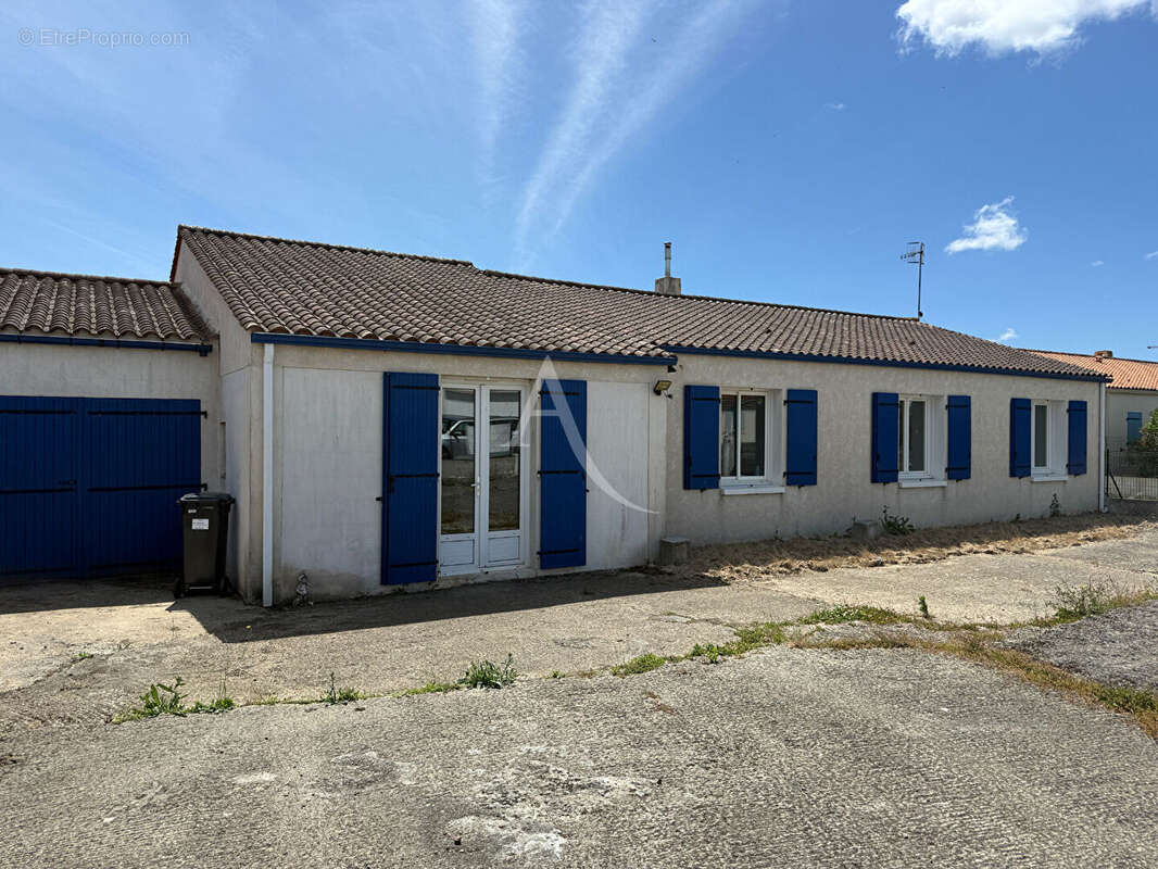 Maison à ANGLES