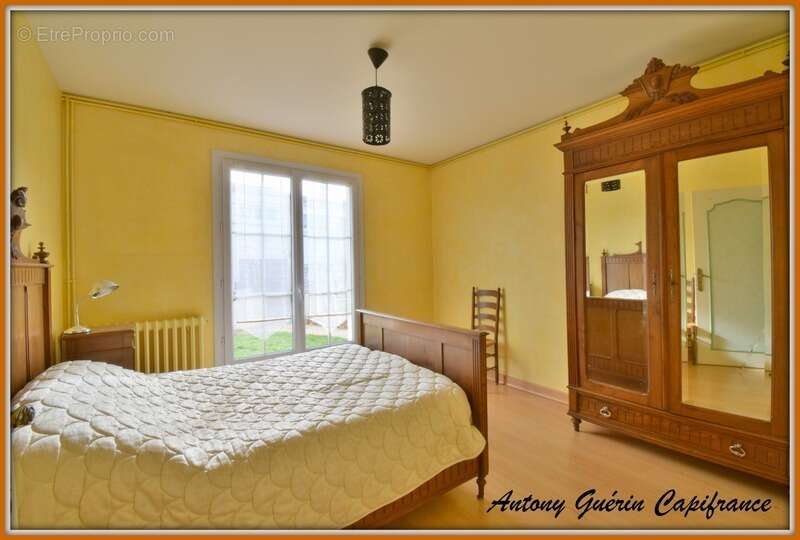 Maison à LES HERBIERS