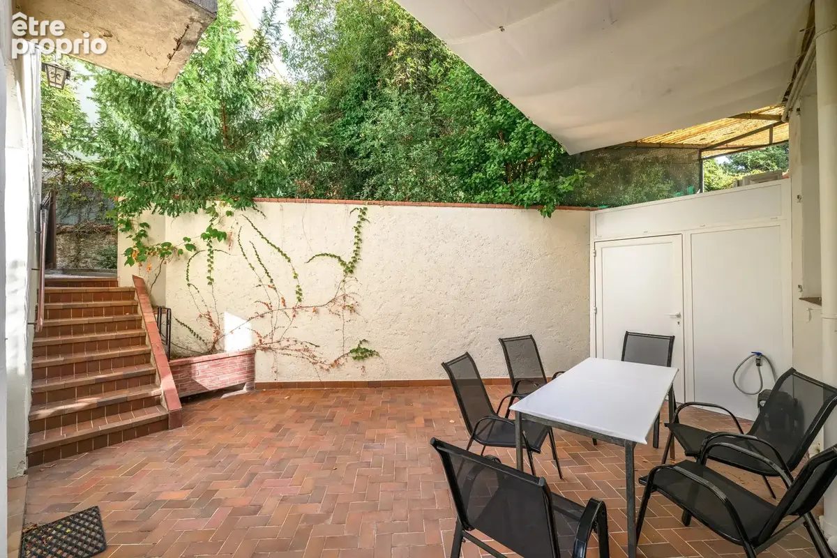 Cannes - Appartement - 182m² - Patio - Dépendance - Parking - photo 18