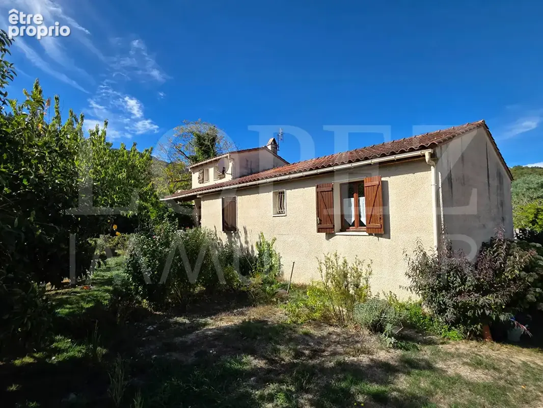 Photo Maison à Aussillon au prix de 150 000€
