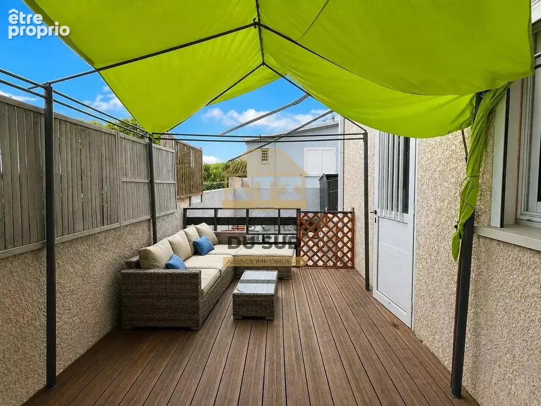 Maison T3/4 à vendre sur la Rivière Saint Louis- au calme avec jardin et terrasse - photo 2