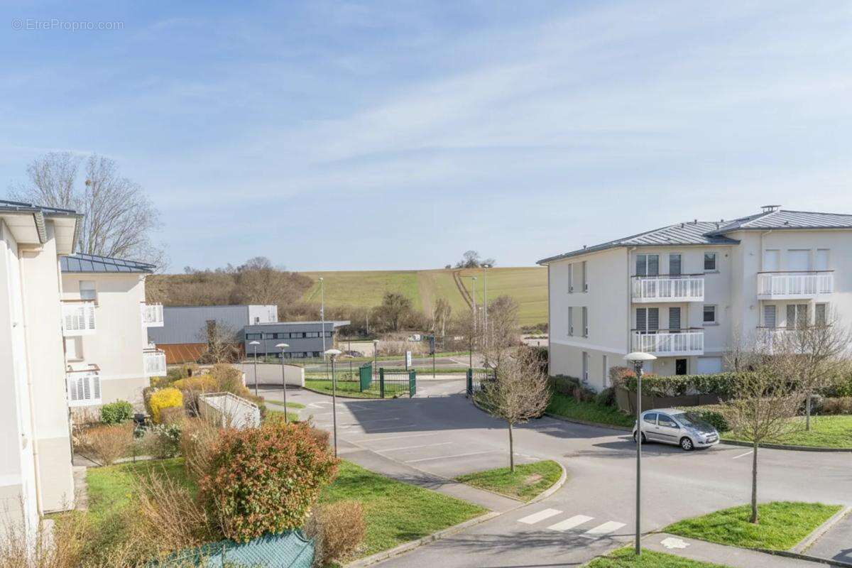Appartement à ECQUEVILLY