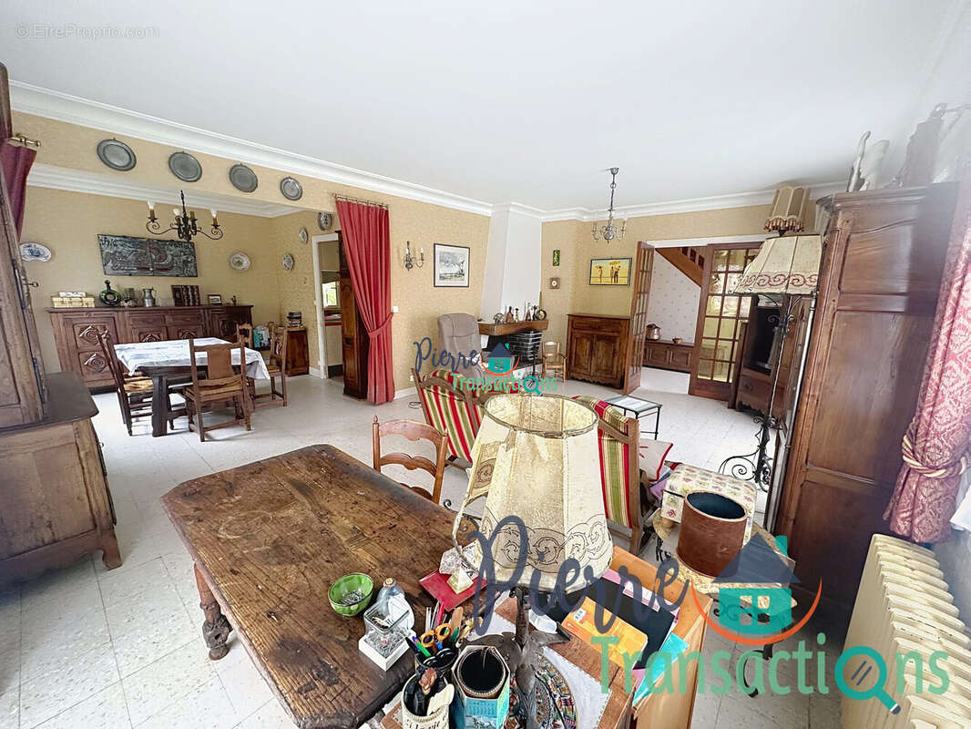 Maison à SAINT-MAURICE-D&#039;ETELAN