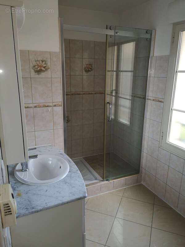 Appartement à ASNIERES-SUR-OISE