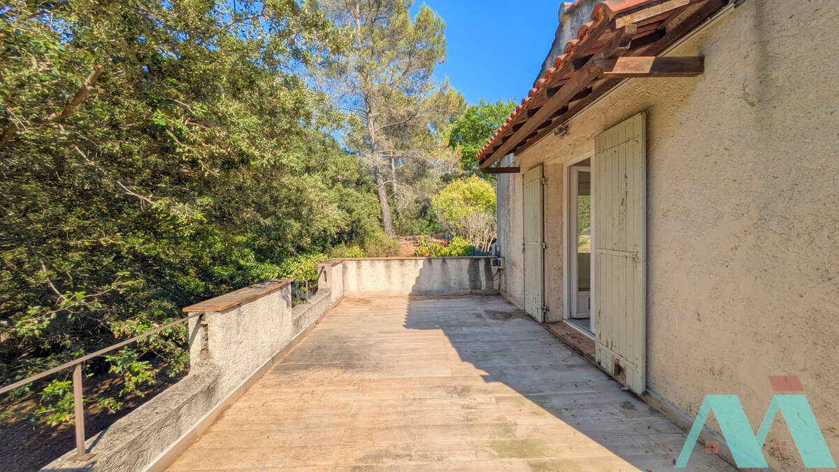 Mas provençal 3 pièces 80m2 avec 1ha en campagne - photo 9