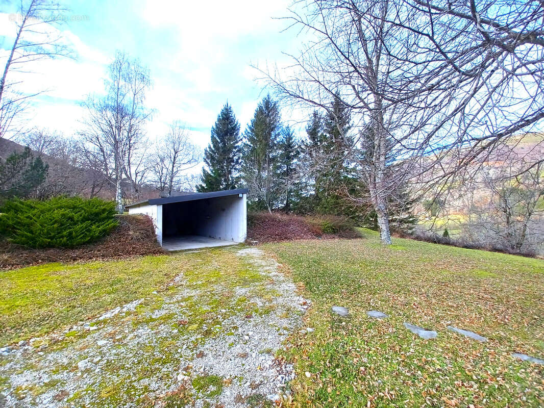 Maison à LE FALGOUX