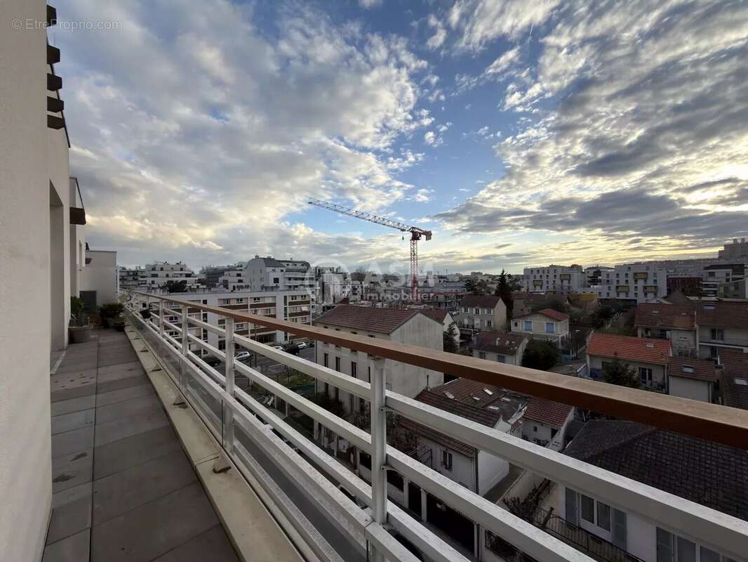 Appartement à COLOMBES