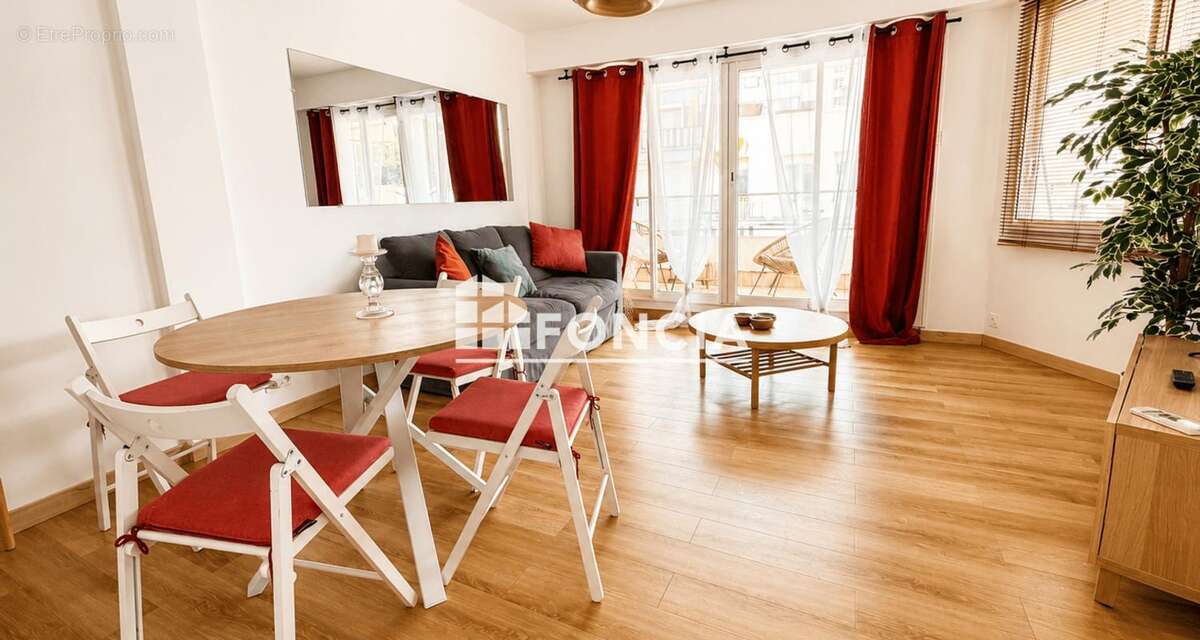 Juan les pins centre, 2 pièces avec terrasse de 20 m2 vue mer - photo 3