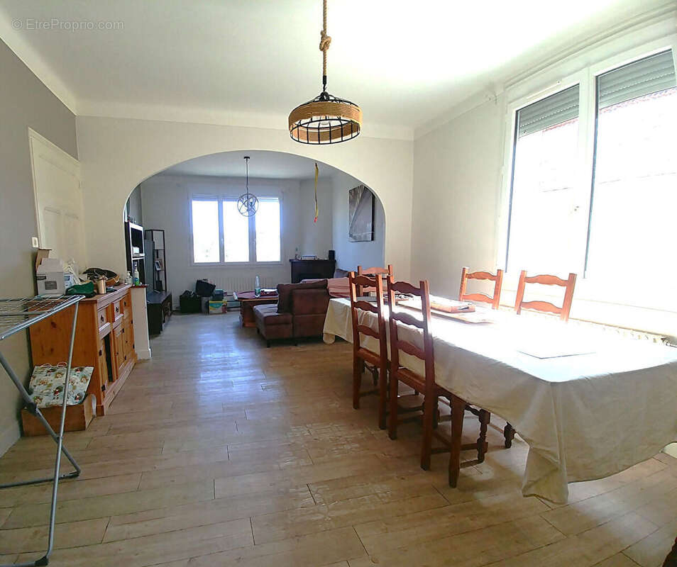 Maison à CAUSSADE
