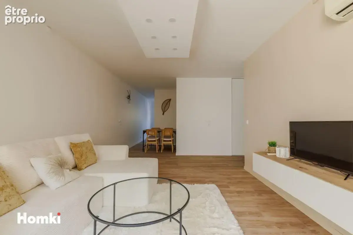 Appartement T3 de 70 m² à Villeurbanne 69100, Rue Raspail - photo 4