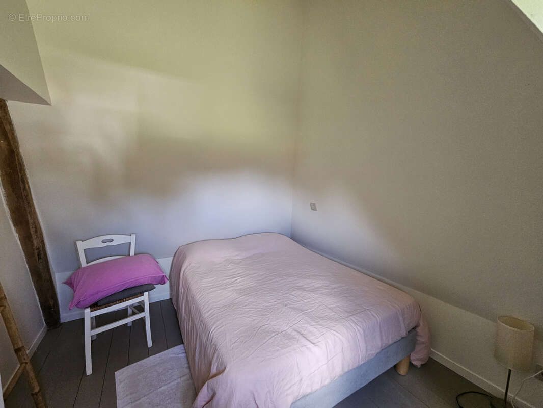 Maison à CORMEILLES