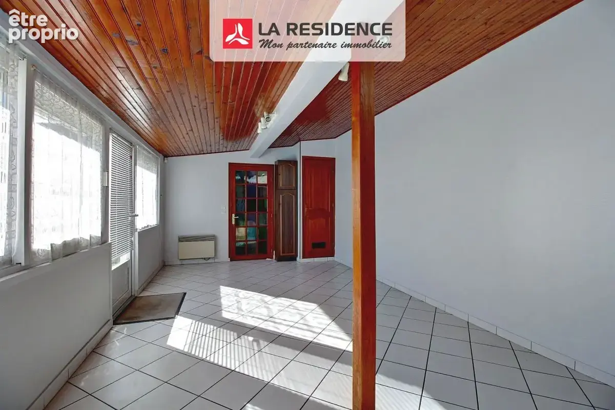 Maison 6 pièces 127 m² à vendre à Saint-Etienne-Du-Rouvray (76800) - photo 5