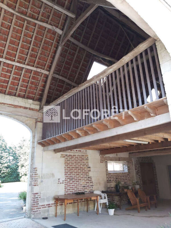 Maison à LATTRE-SAINT-QUENTIN