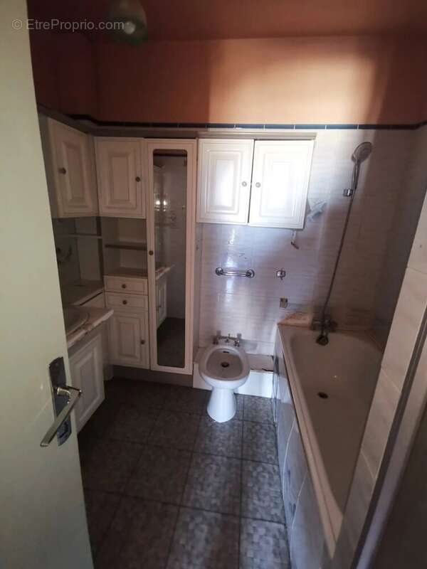 Appartement à IVRY-SUR-SEINE