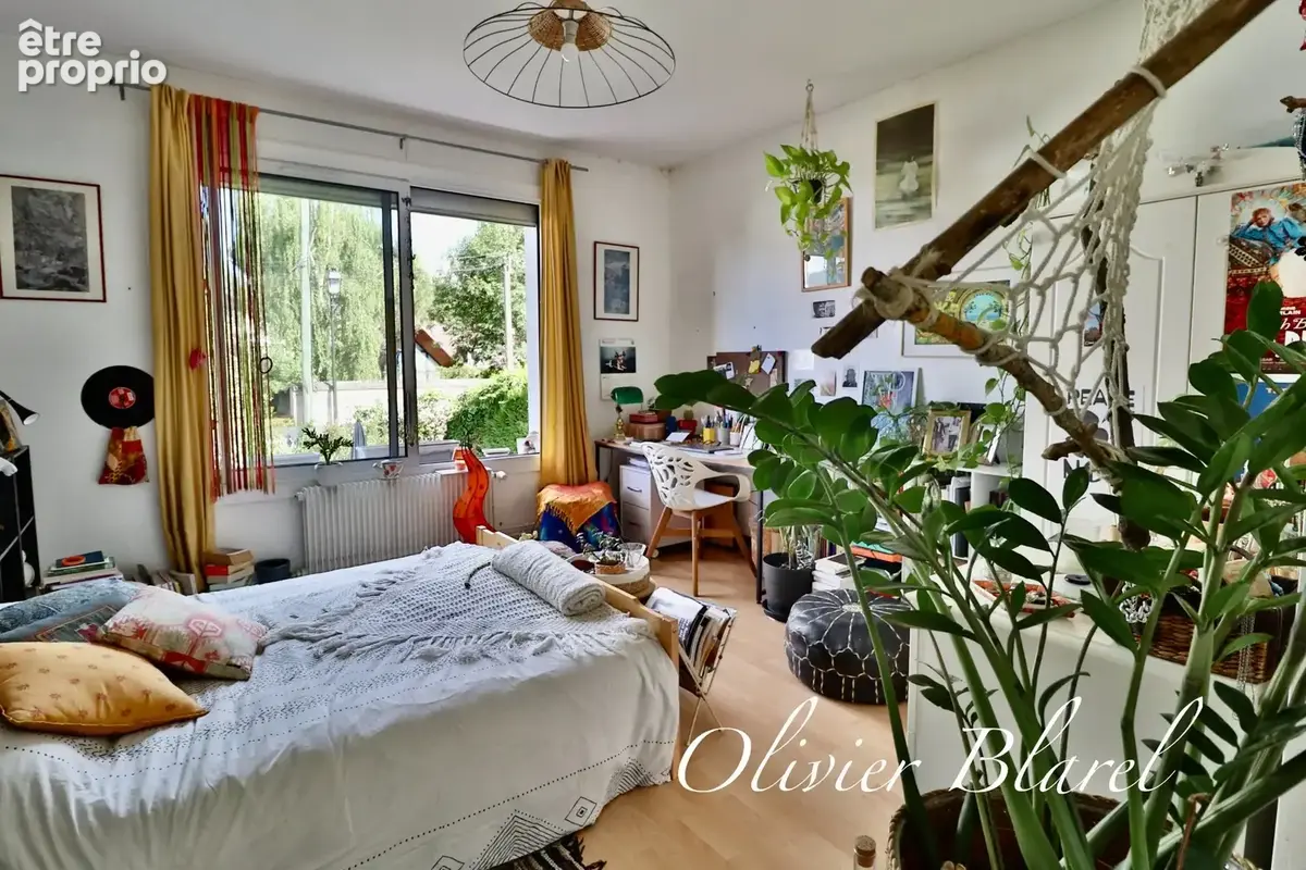 La Celle-Saint-Cloud – Villa familiale avec piscine – Parcelle de 967 m² – Gare à 3 minutes à pied - photo 12