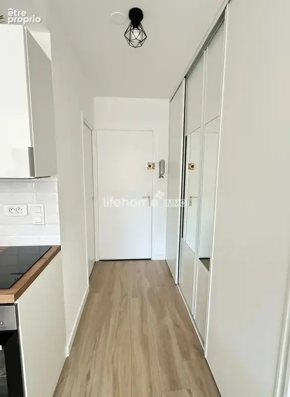 Appartement 1 pièce 26 m² à vendre à Cavalaire-Sur-Mer (83240) - photo 3