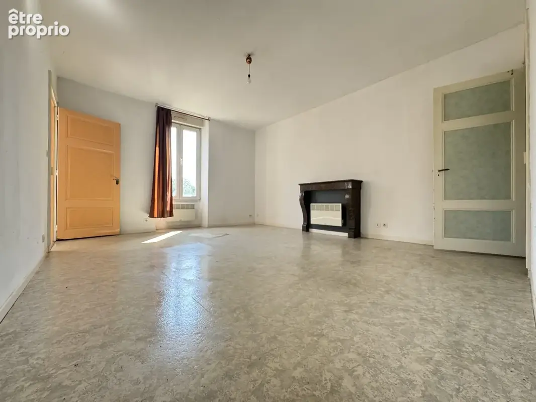 Vente Immeuble comprenant 5 appartements à rénover à MELISEY - photo 3