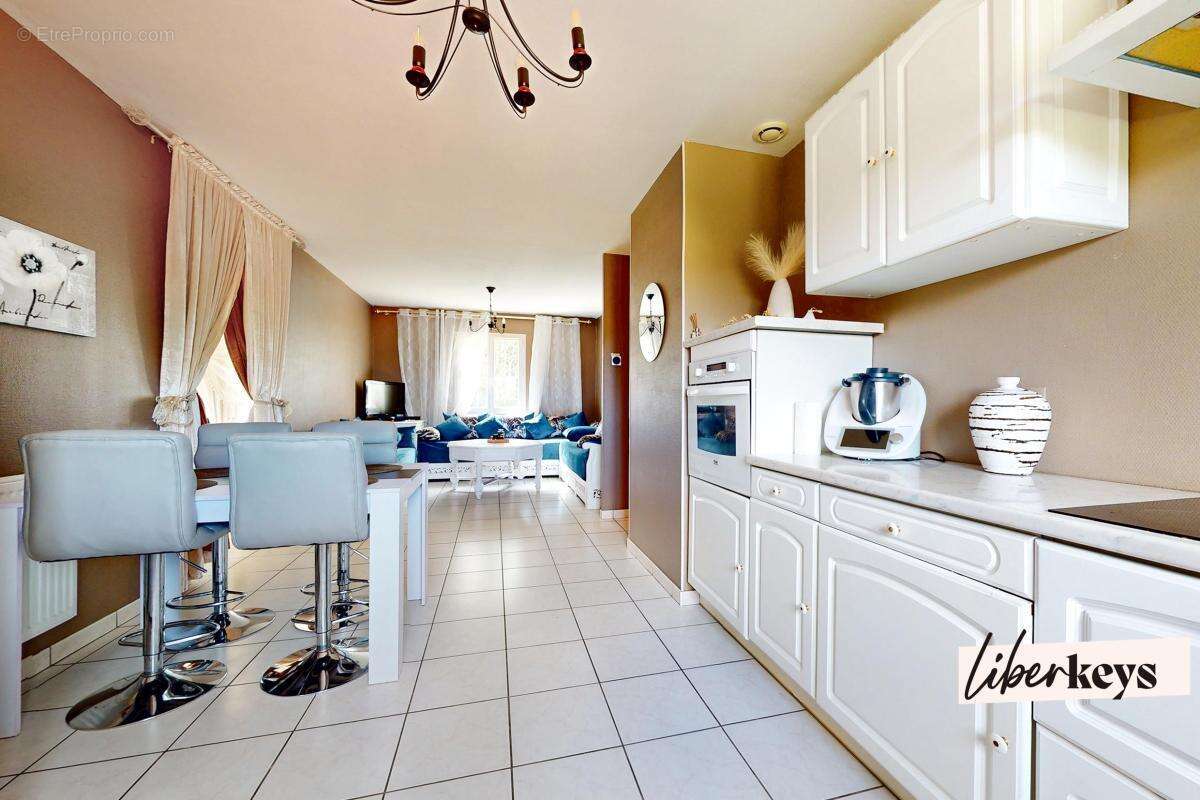 Maison à SAINT-REMY