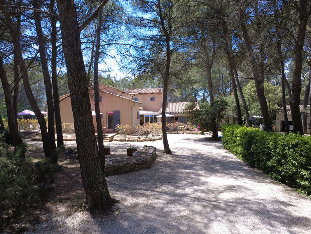 Propriété de 245 m²  / Environnement naturel d'exception - photo 14