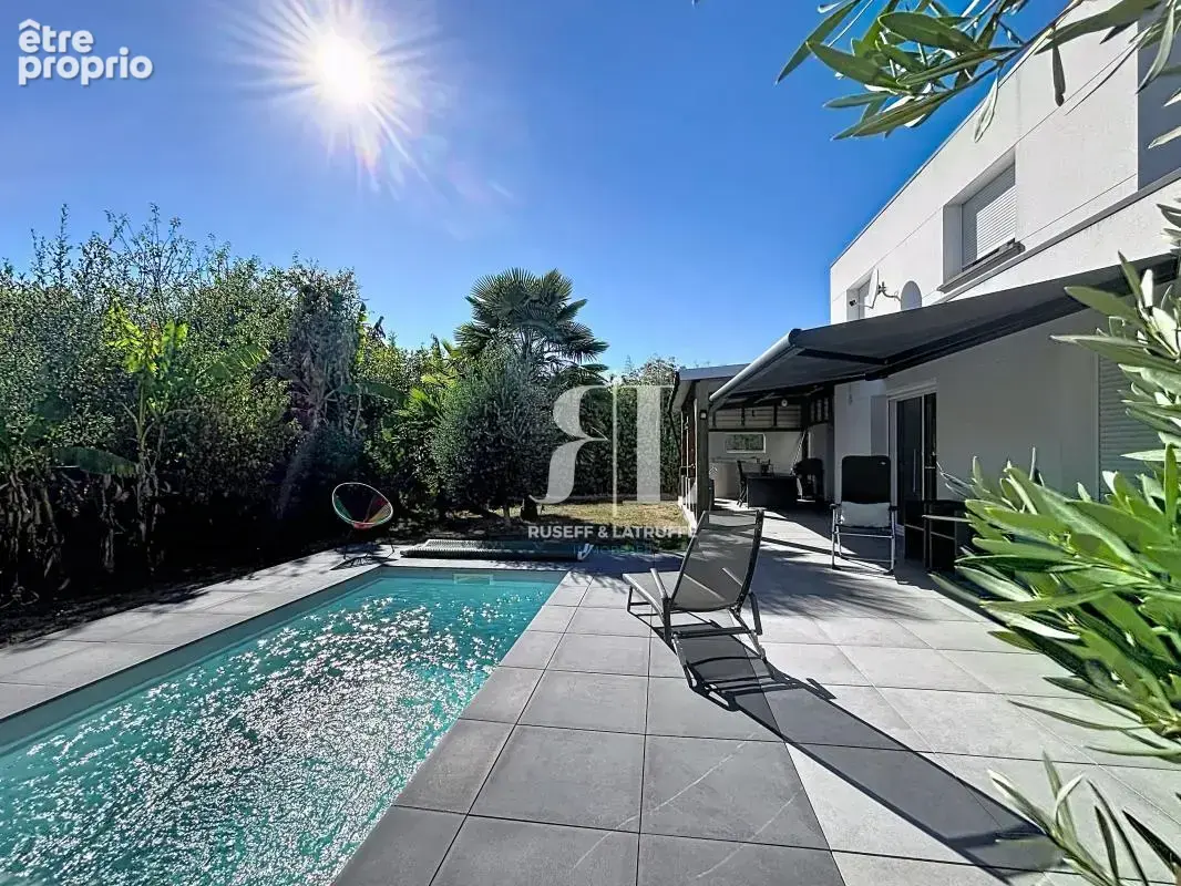 CAUDAN – Un écrin contemporain avec piscine - photo 3