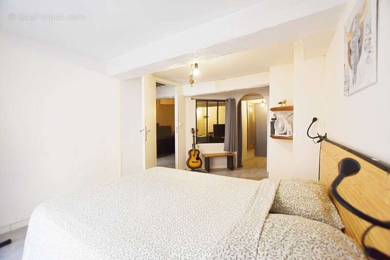 Toulon (83) - emplacement ideal centre ville – appartement 2 pieces de 51 m² plein de charme et de cachet - investissement ou re - photo 25