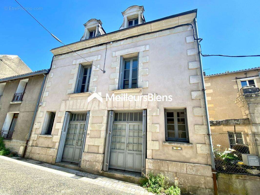 Maison à DISSAY