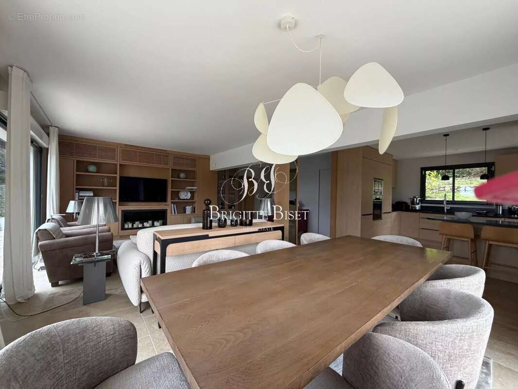 Maison à SAINTE-MAXIME