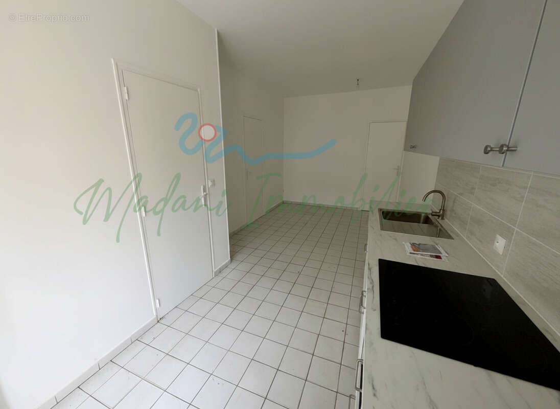 FRENEUSE (78840)  - Immeuble de rapport 80m²  - FORT RENDEMMENT - photo 4