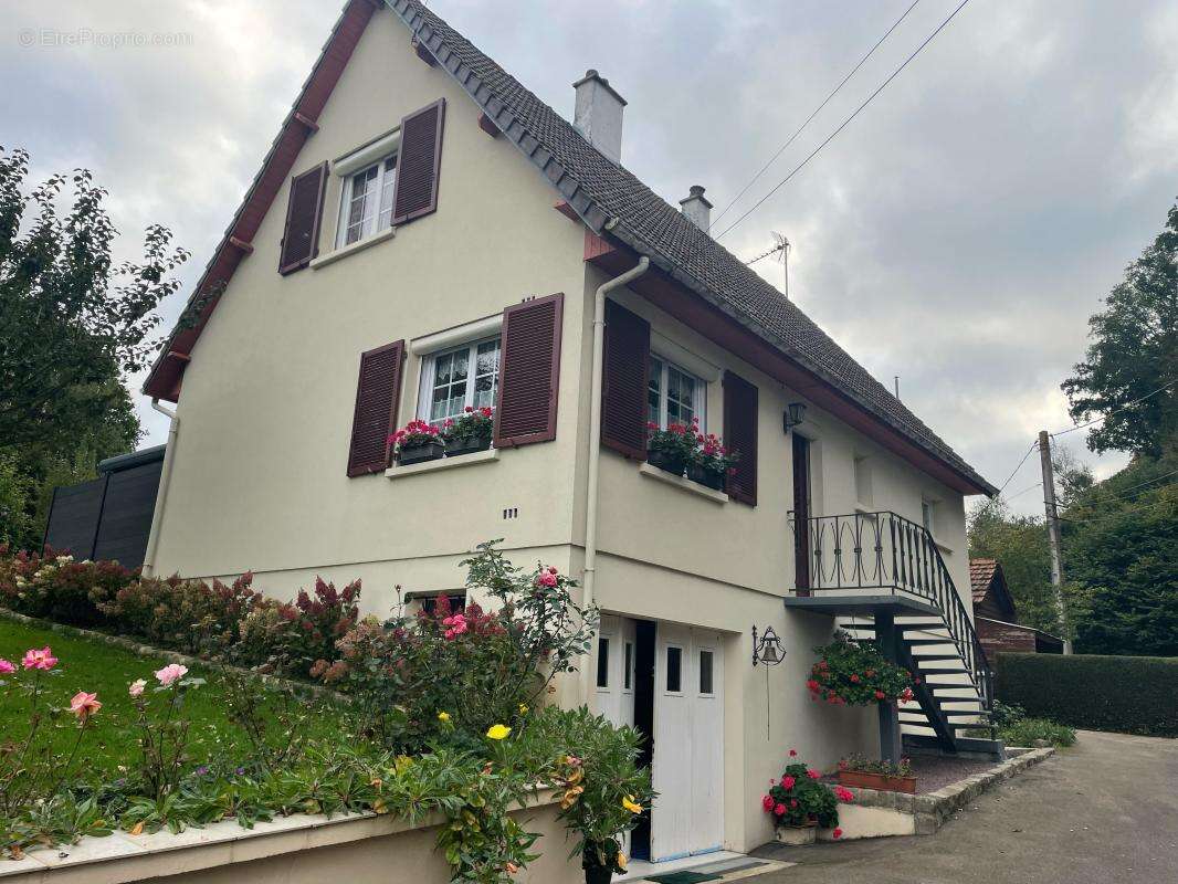 Maison à VALMONT