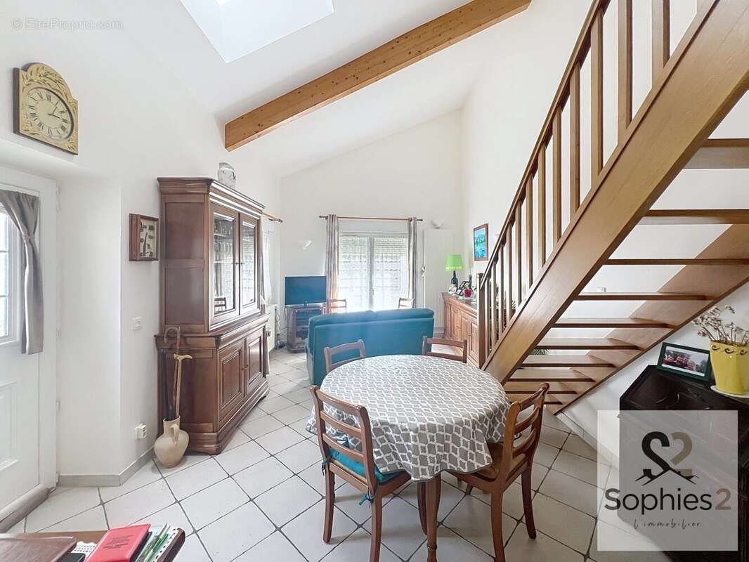 Seyssins Pièce de vie  - Appartement à SEYSSINS