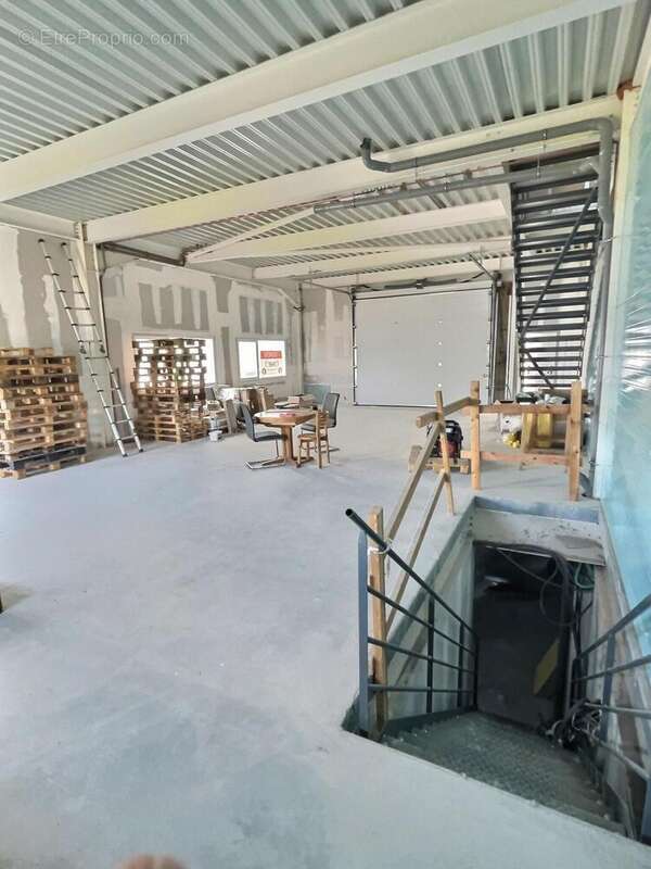 Photo 3 - Commerce à MAXILLY-SUR-LEMAN