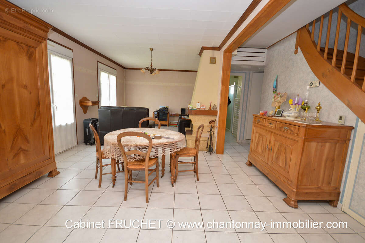 Maison à CHANTONNAY